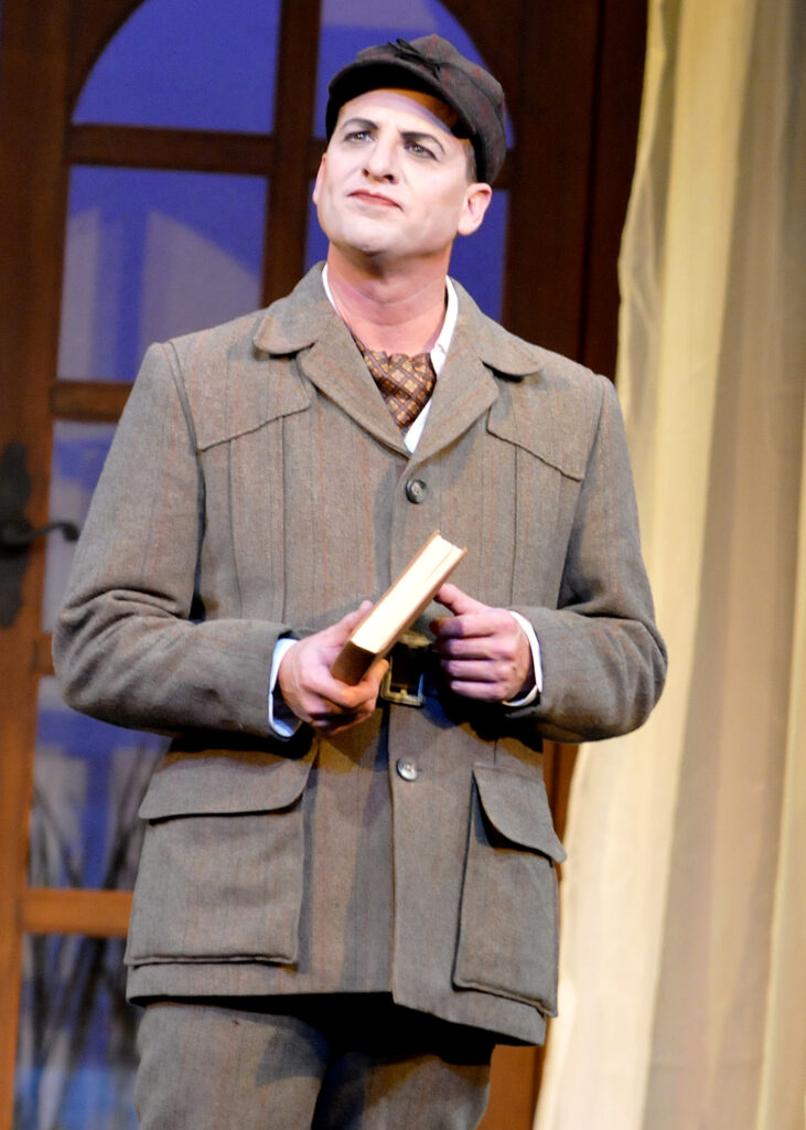 Lyric Theatre's The Mystery of Irma Vep Jeffrey Meek in THE MYSTERY OF IRMA VEP. Photo by Wendy Mutz.